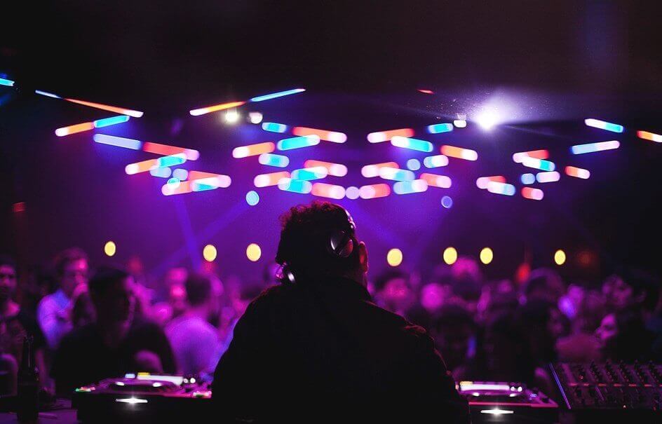 Las mejores empresas de Djs para eventos en Argentina